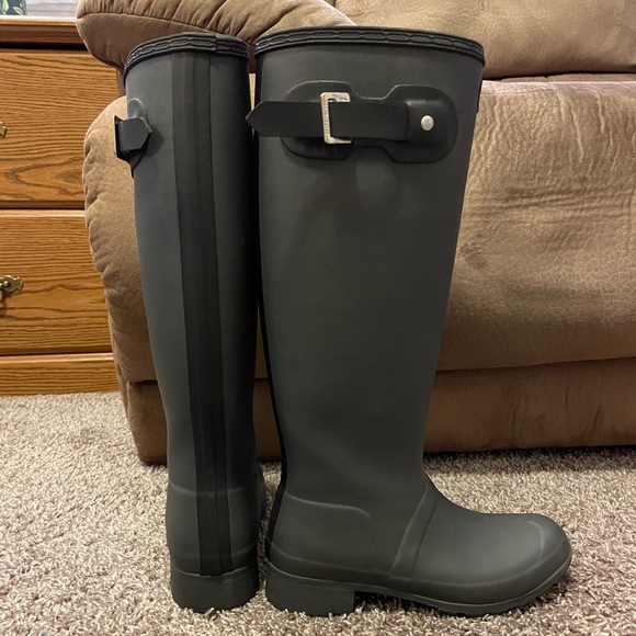Hunter Rain Boots - Picture 3 of 4